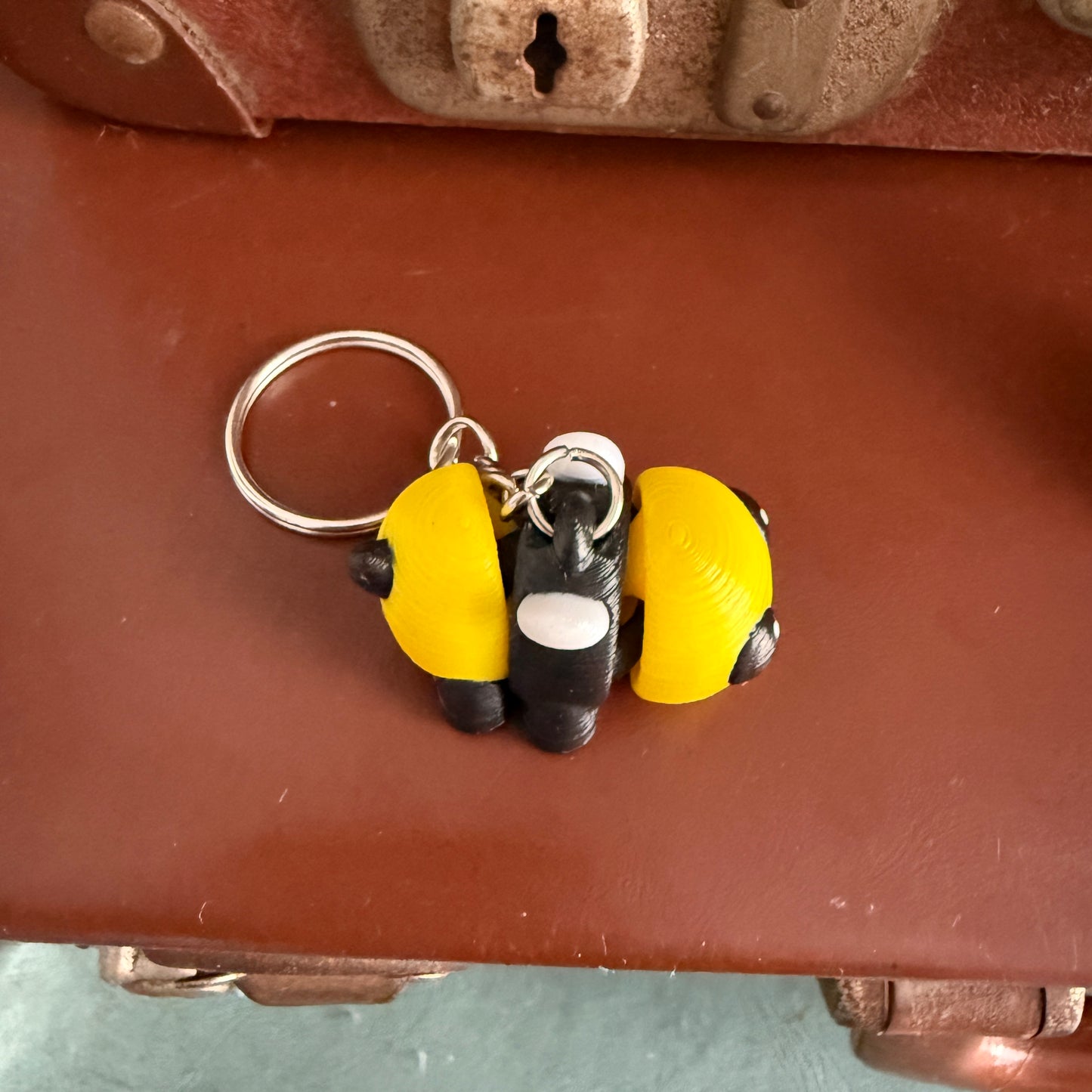 Jiggle Pet Plastic 3D Print Keychain - Bumble Bee