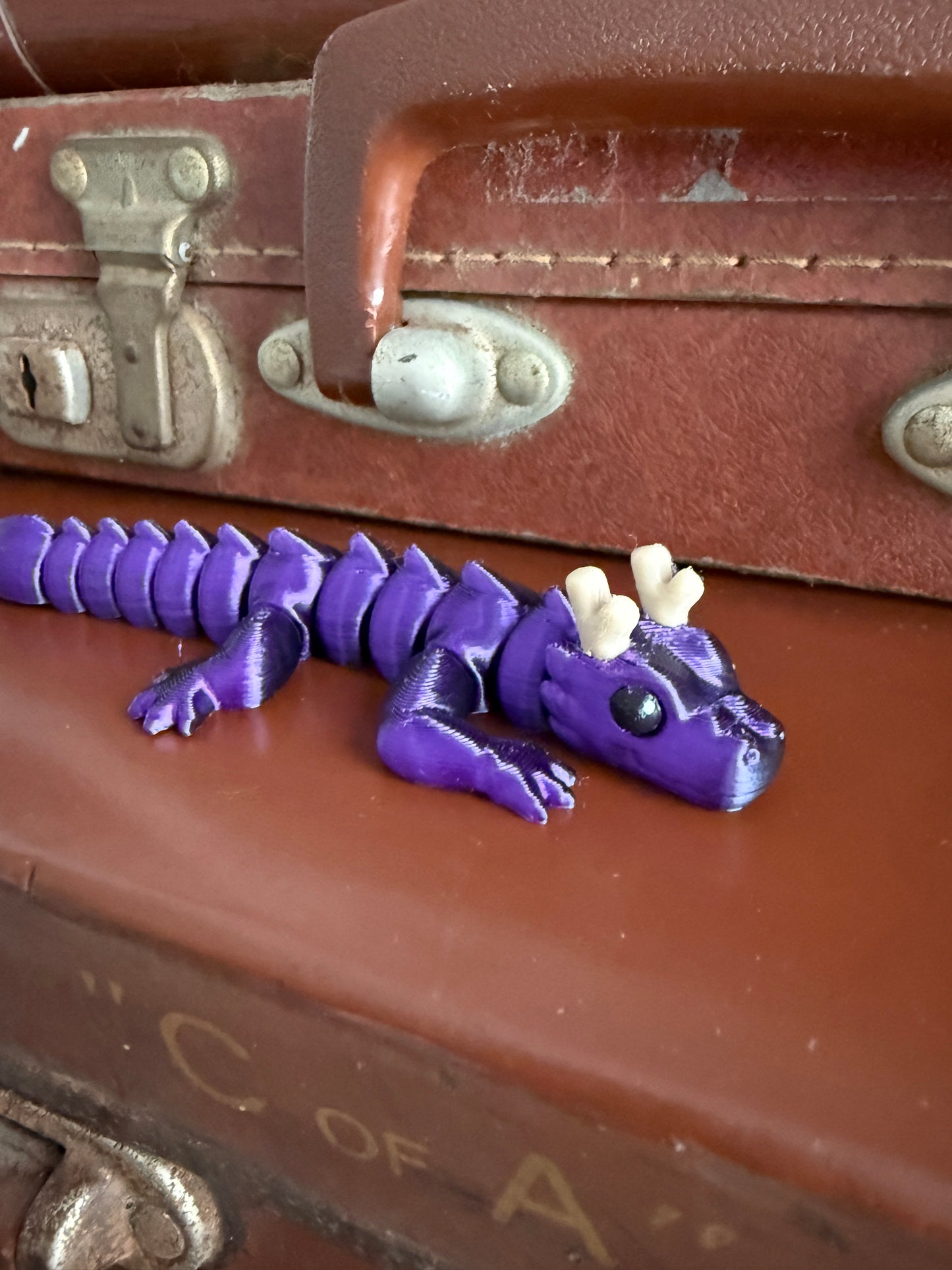 Jiggle Pet Plastic 3D Print Keychain  - Long Dragon