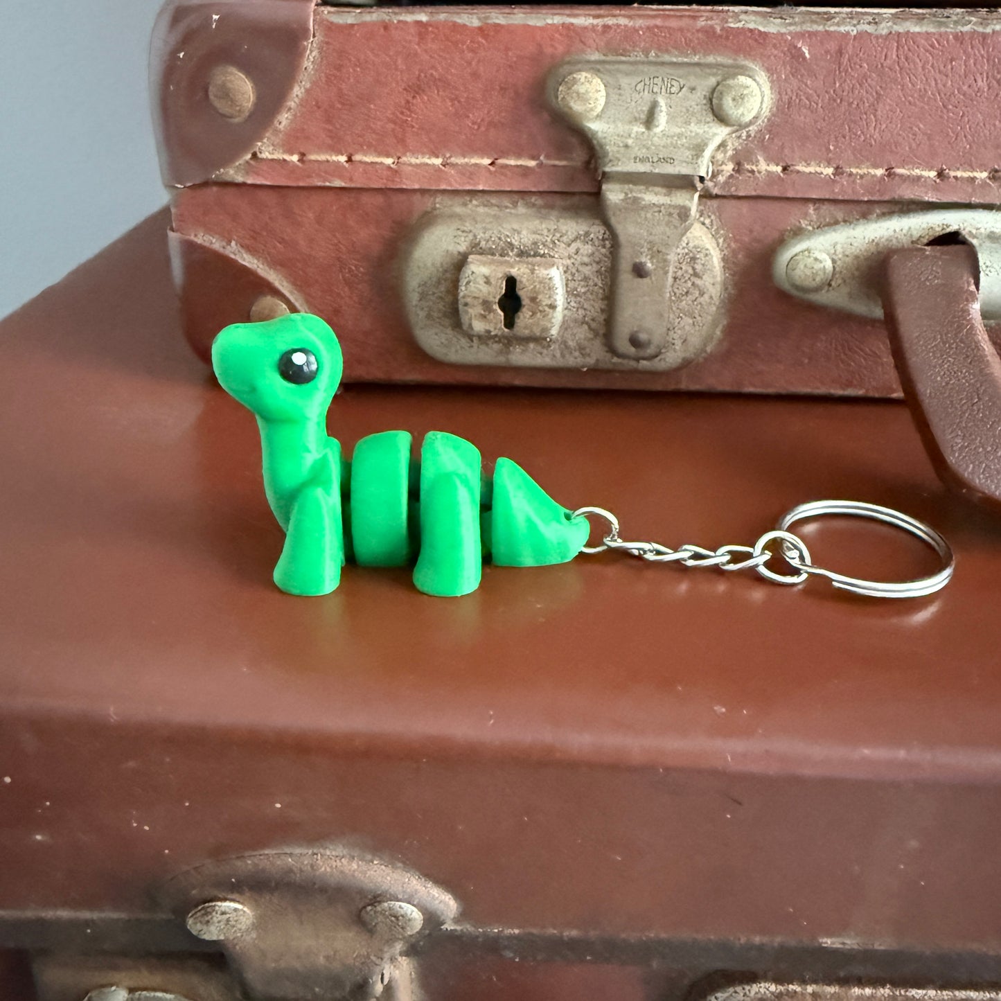 Jiggle Pet Plastic 3D Print Keychain  - Brontosaurus Dinosaur