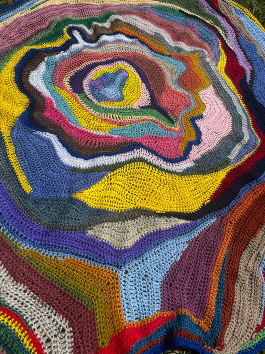 Freeform Irregular Circle Crochet Blanket – Handmade by Lyndsay